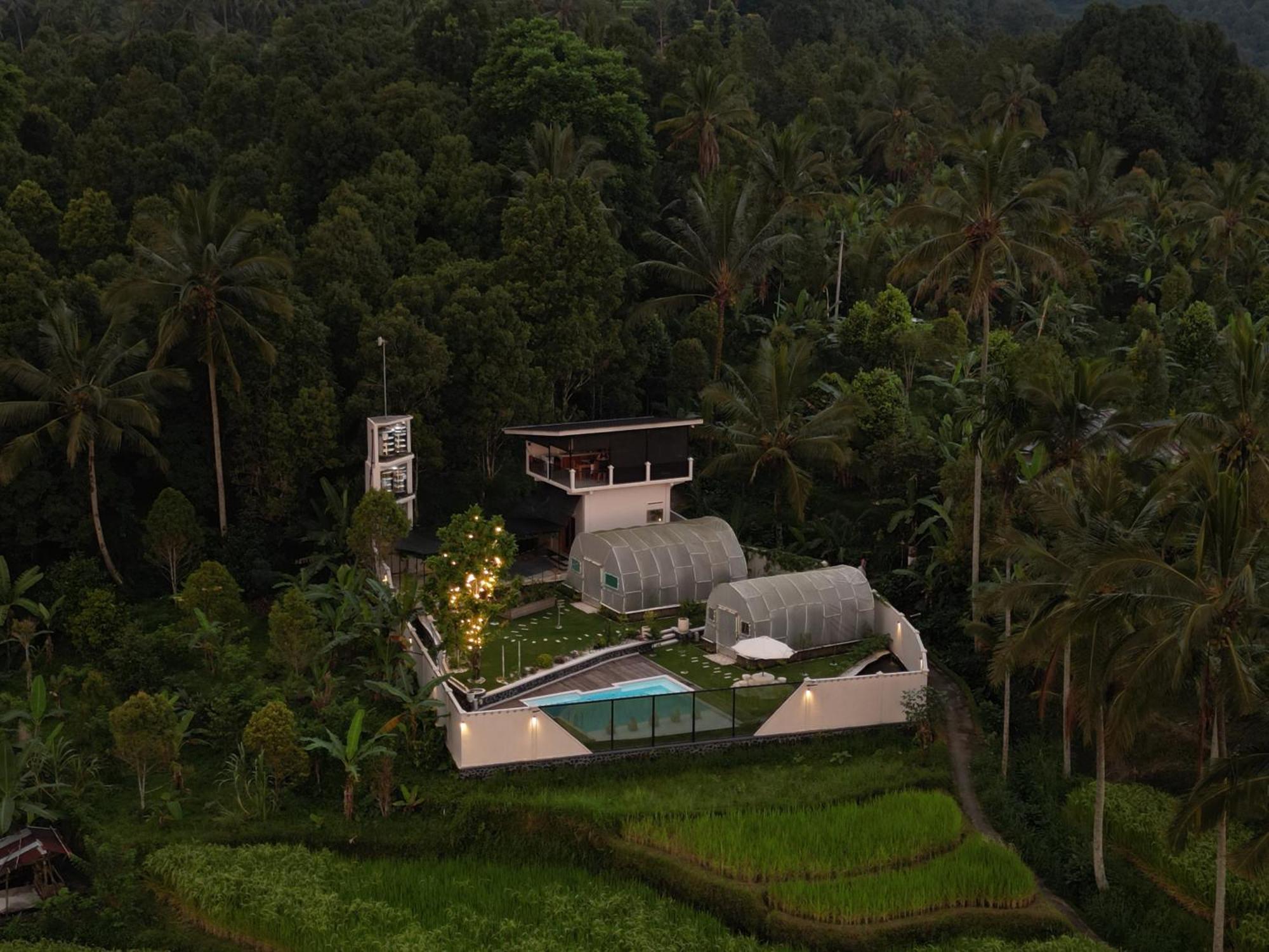 Vila Utopiaku - Munduk Highlands Exteriér fotografie